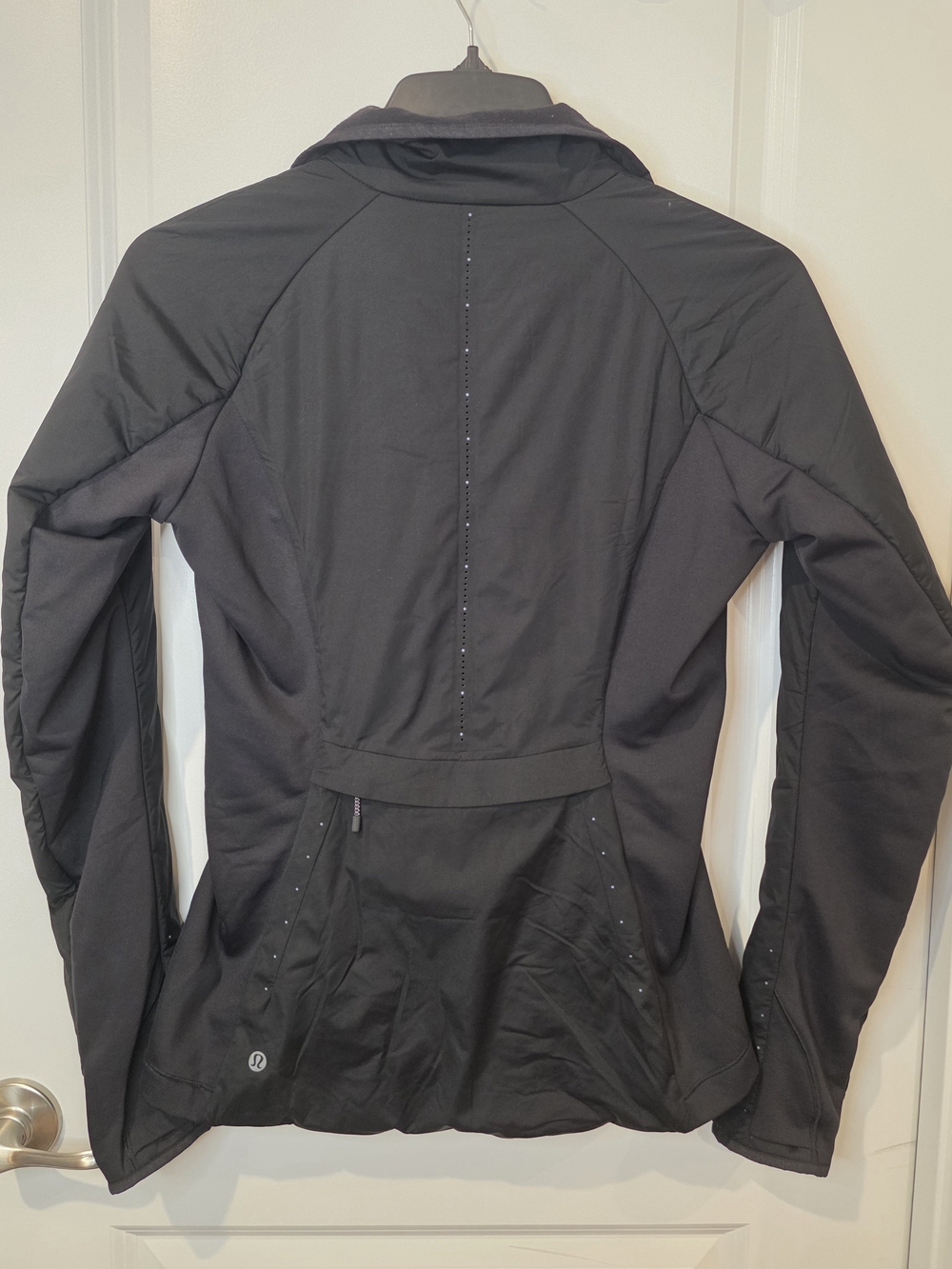 Lululemon Run For Cold Jacket - Picture 6 of 7